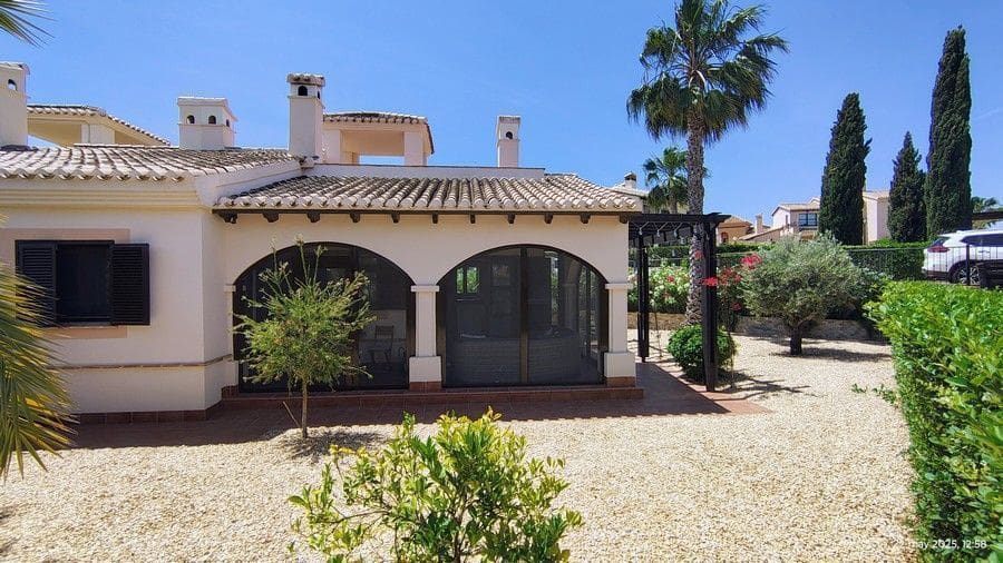 2 soverom Kjedet enebolig til salgs i Fuente Alamo de Murcia med svømmebasseng garasje - € 204 990 (Ref: 9016767)