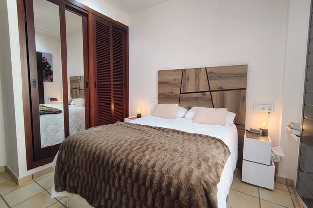 3 soveværelse Byhus til salg i Fuente Alamo de Murcia med swimmingpool garage - € 179.900 (Ref: 9028387)