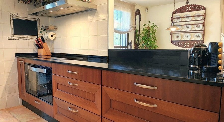 4 makuuhuone Huvila myytävänä paikassa Hacienda del Alamo mukana uima-altaan - 550 000 € (Ref: 9057002)