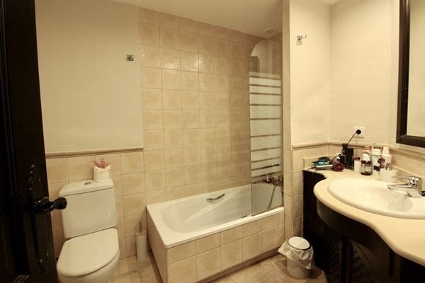 3 camera da letto Villetta Bifamiliare in vendita in Hacienda del Alamo con piscina garage - 249.900 € (Rif: 9075672)