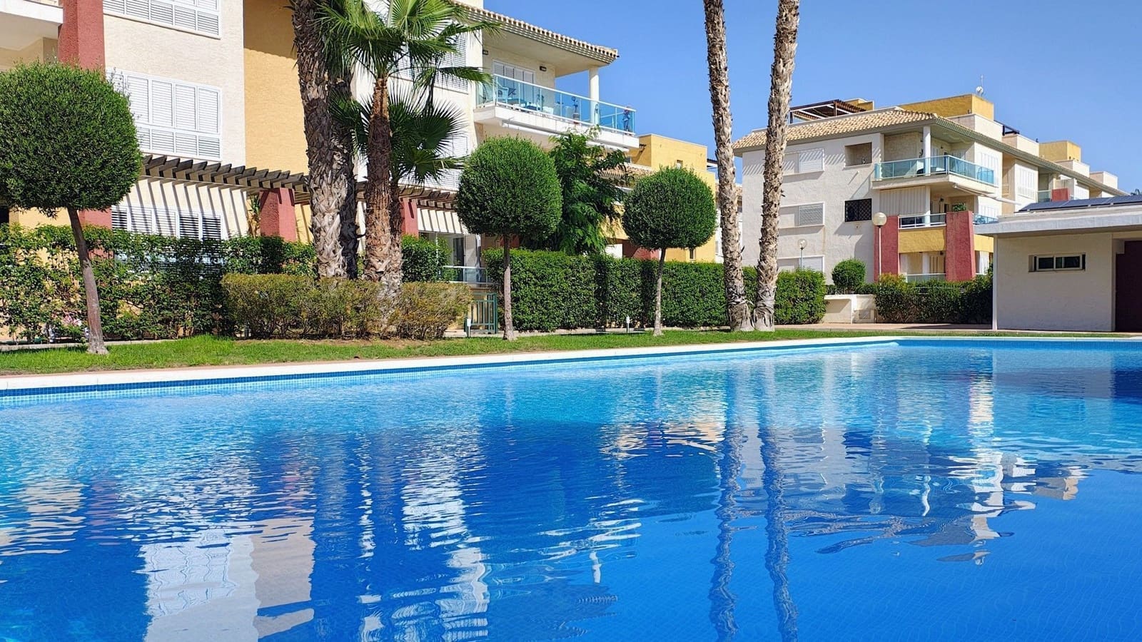 2 makuuhuone Huoneisto myytävänä paikassa Hacienda del Alamo mukana 
autotalli - 156 900 € (Ref: 9164529)