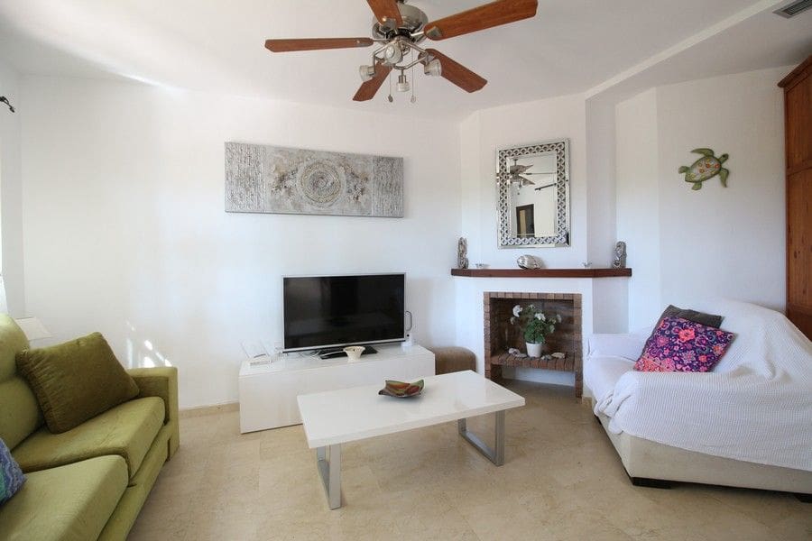 3 soveværelse Semi-Rækkehus til salg i Fuente Alamo de Murcia med swimmingpool garage - € 254.000 (Ref: 9223705)