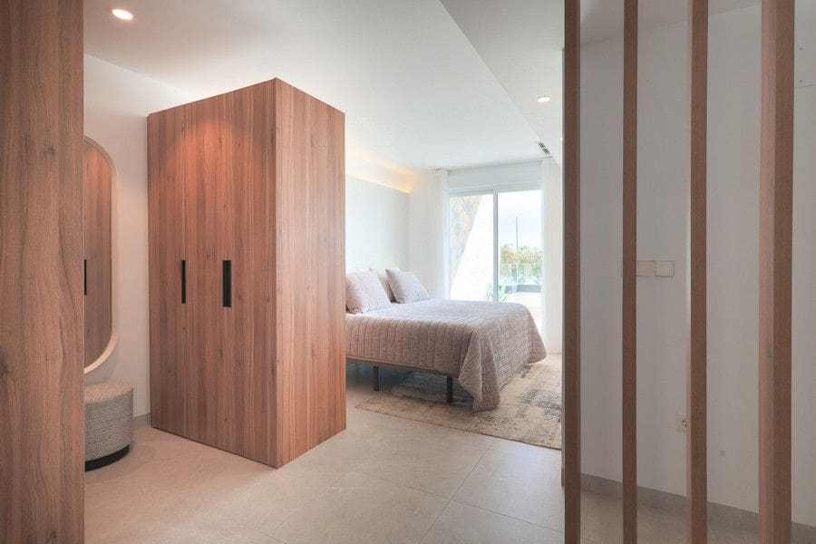 3 sypialnia Willa na sprzedaż w Los Alcazares z basenem - 555 000 € (Ref: 9289663)