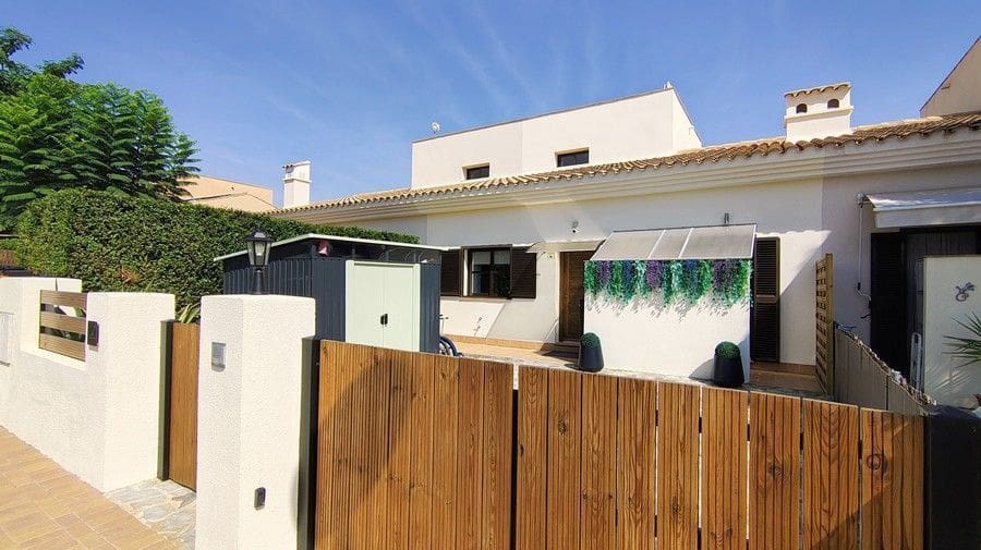 3 sovrum Semi-fristående Villa till salu i Fuente Alamo de Murcia med pool - 222 000 € (Ref: 9293973)