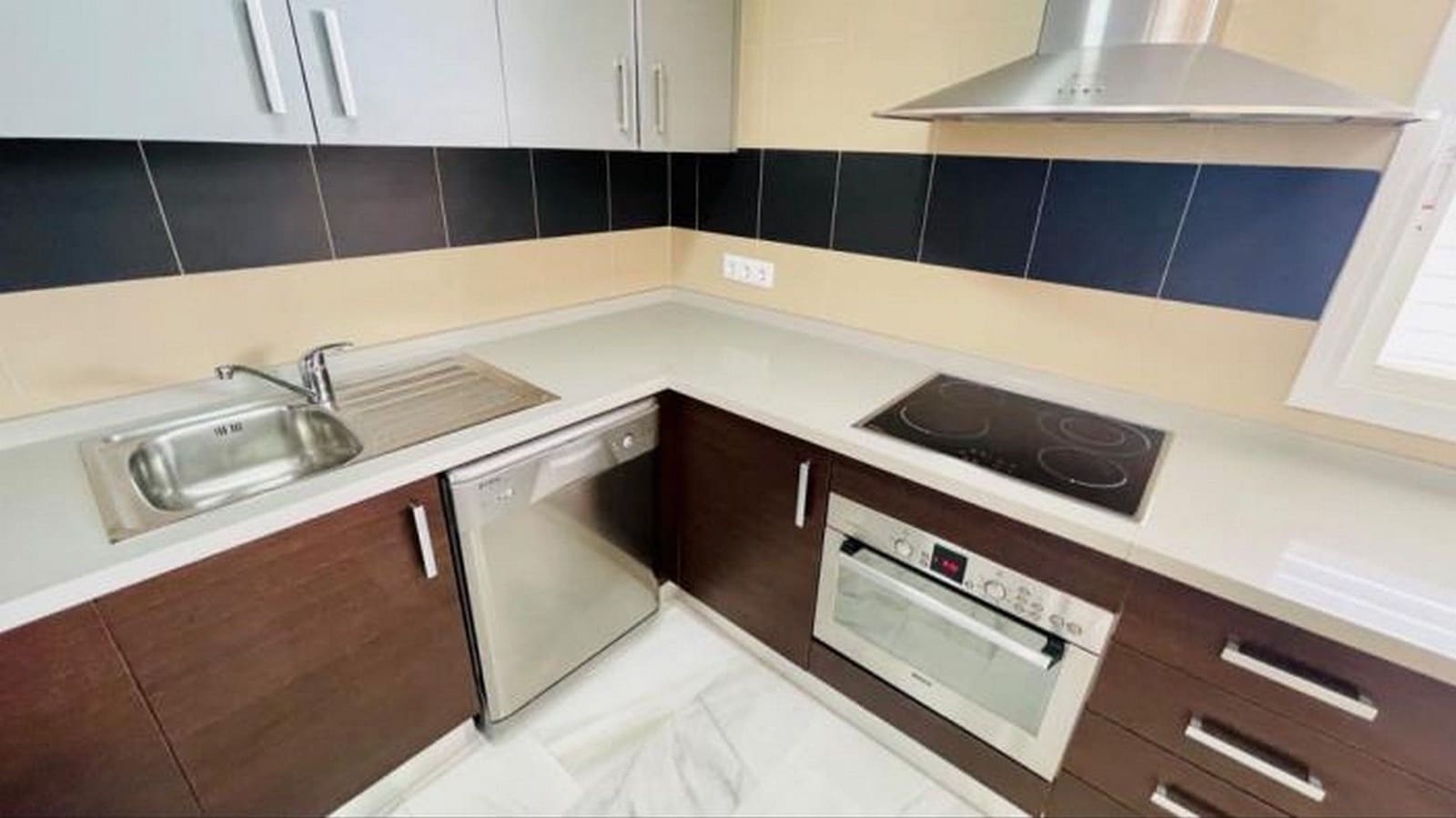 3 makuuhuone Huoneisto myytävänä paikassa Fuente Alamo de Murcia mukana 
autotalli - 185 000 € (Ref: 9353953)