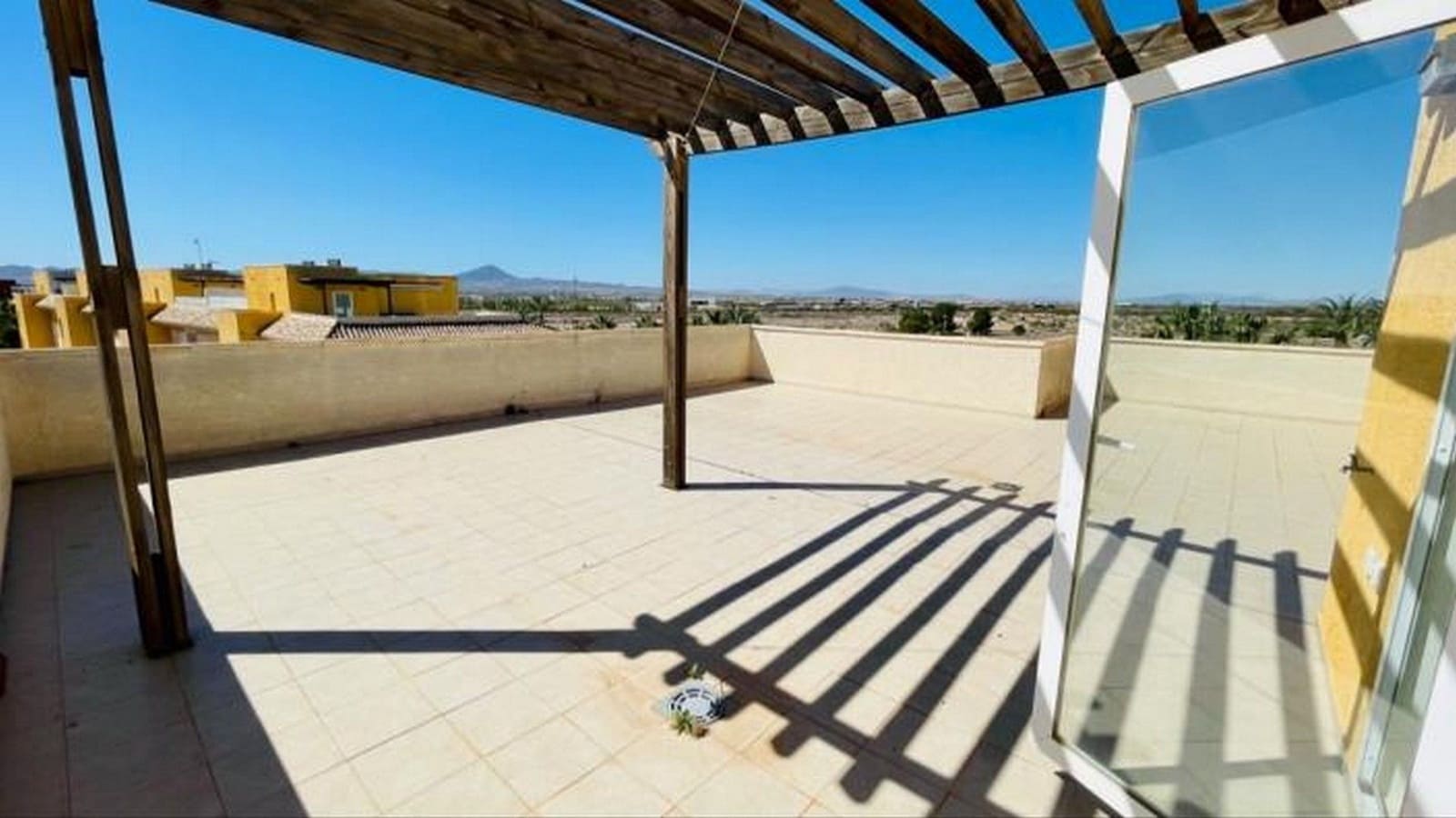 3 makuuhuone Huoneisto myytävänä paikassa Fuente Alamo de Murcia mukana 
autotalli - 185 000 € (Ref: 9353953)