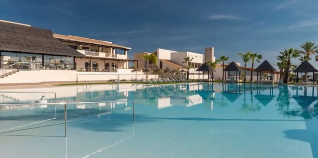 2 Zimmer Apartment zu verkaufen in Fuente Alamo de Murcia mit Pool Garage - 165.000 € (Ref: 9357001)