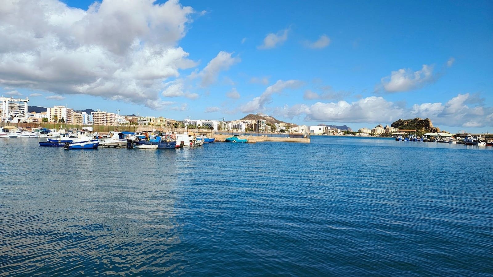 Apartamento de 1 habitación en Aguilas en venta con piscina garaje - 295.000 € (Ref: 9363337)