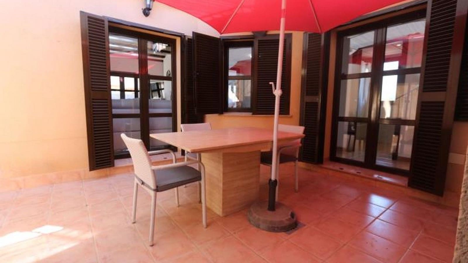 3 bedroom Bungalow for sale in Hacienda del Alamo with pool garage - € 357,000 (Ref: 9371190)