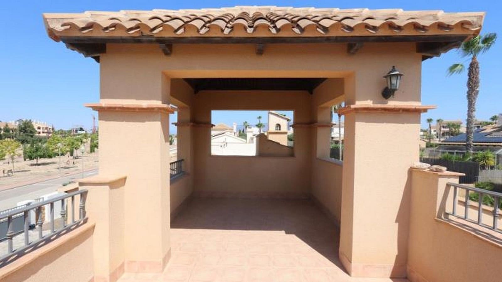 3 bedroom Bungalow for sale in Hacienda del Alamo with pool garage - € 357,000 (Ref: 9371190)