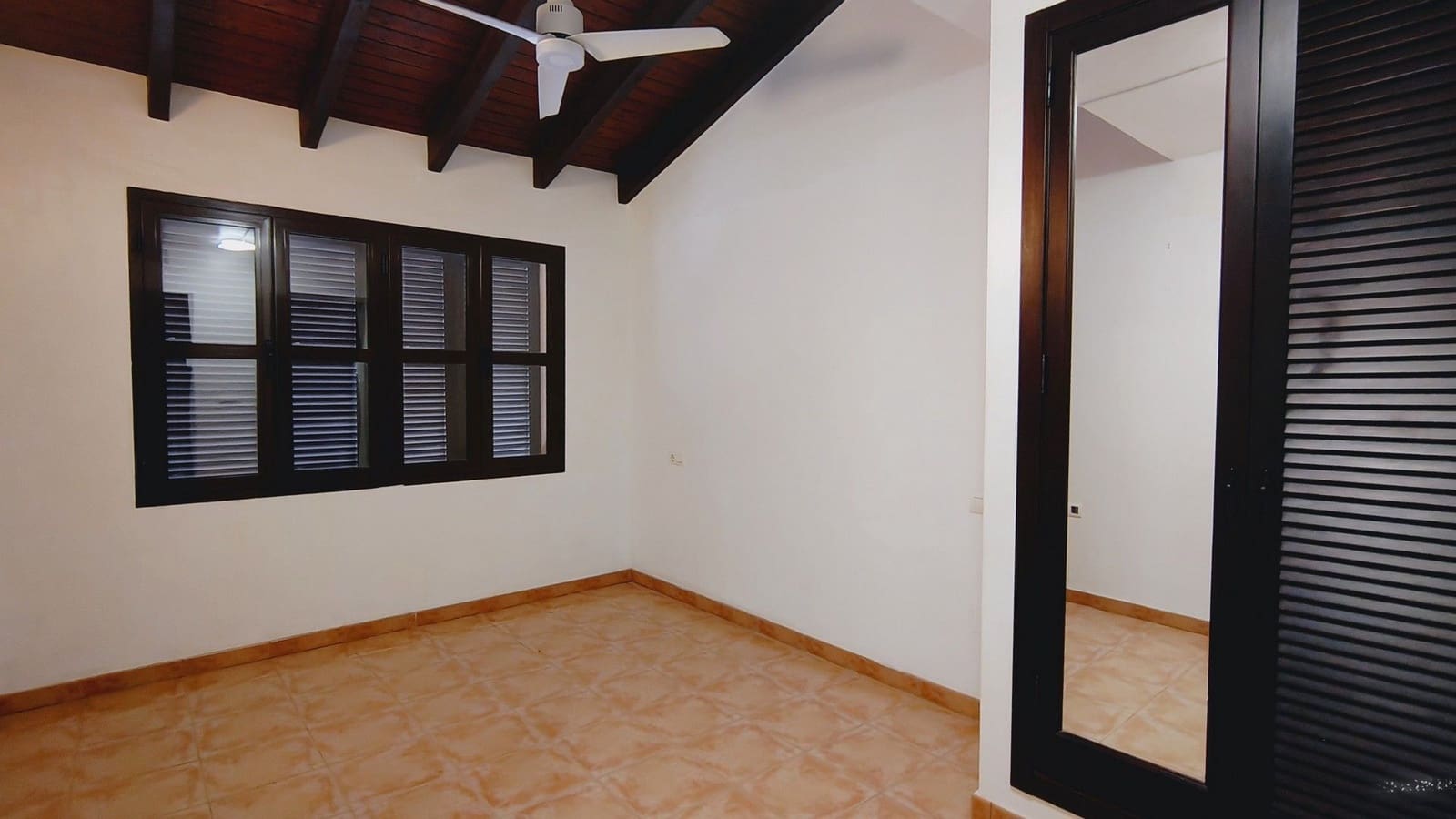 3 bedroom Bungalow for sale in Hacienda del Alamo with pool garage - € 357,000 (Ref: 9371190)