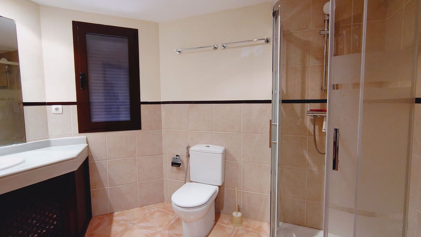 3 bedroom Bungalow for sale in Hacienda del Alamo with pool garage - € 357,000 (Ref: 9371190)