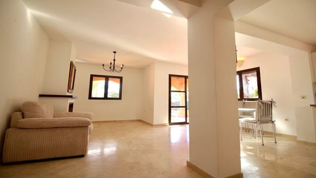 2 sovrum Semi-fristående Villa till salu i Hacienda del Alamo, Fuente Alamo de Murcia med pool garage - 210 000 € (Ref: 9399971)