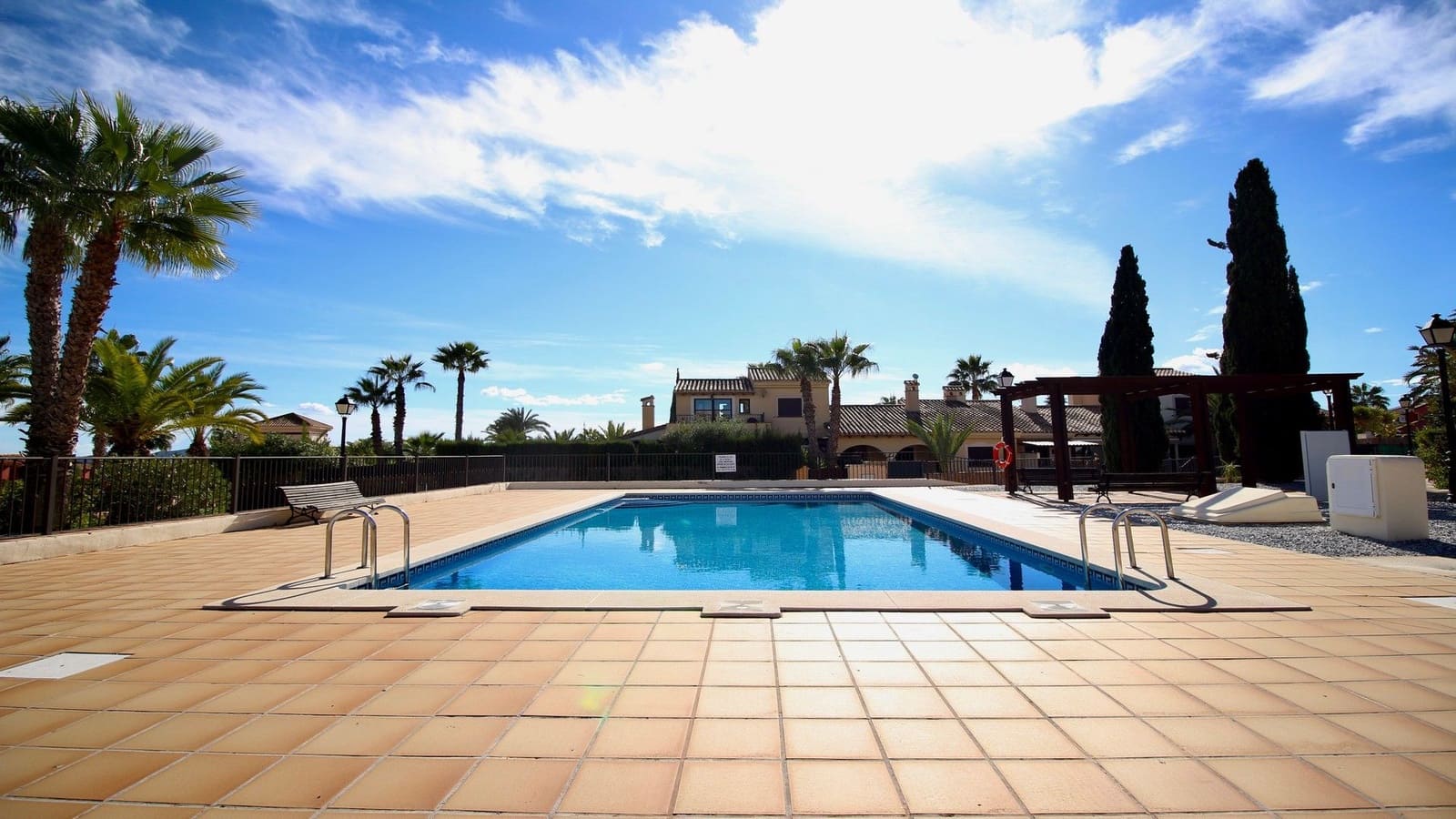 2 quarto Moradia Geminada para venda em Hacienda del Alamo com piscina garagem - 210 000 € (Ref: 9399971)