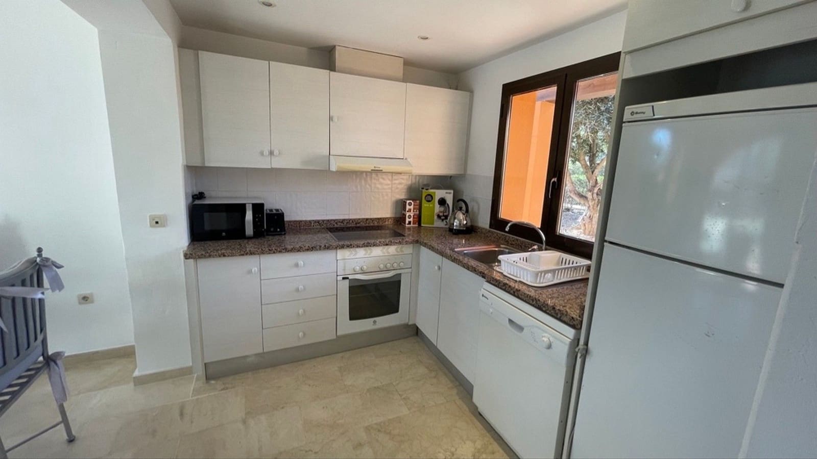 2 bedroom Semi-detached Villa for sale in Hacienda del Alamo with pool garage - € 214,950 (Ref: 9399971)