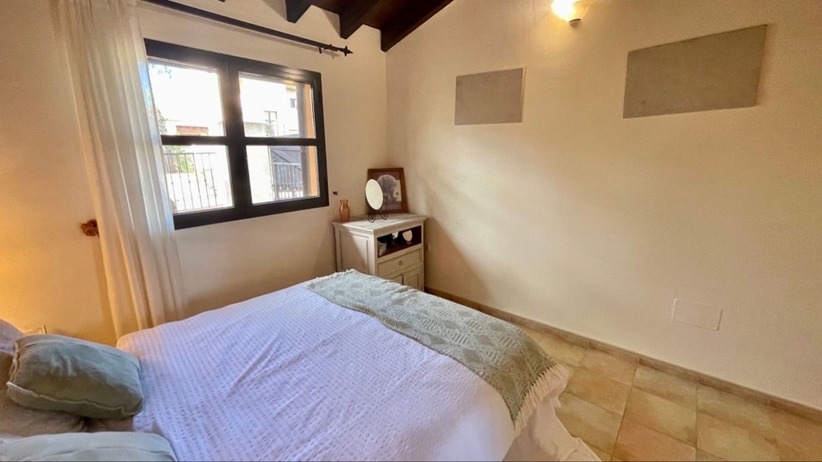 3 bedroom Semi-detached Villa for sale in Hacienda del Alamo with pool garage - € 209,000 (Ref: 9402751)