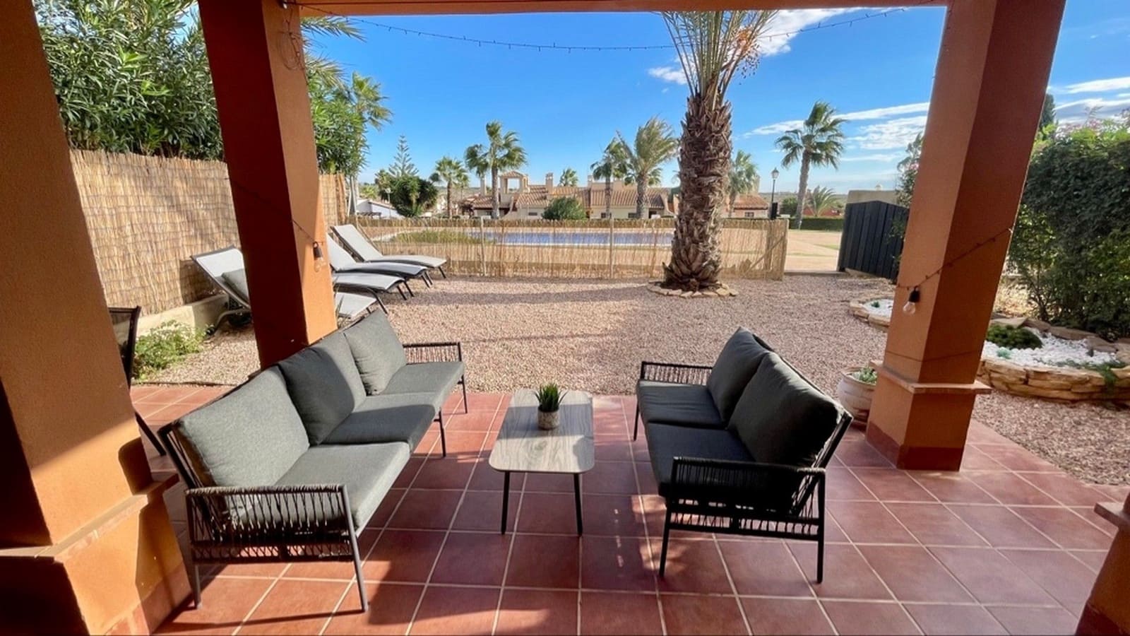 3 bedroom Semi-detached Villa for sale in Hacienda del Alamo with pool garage - € 209,000 (Ref: 9402751)