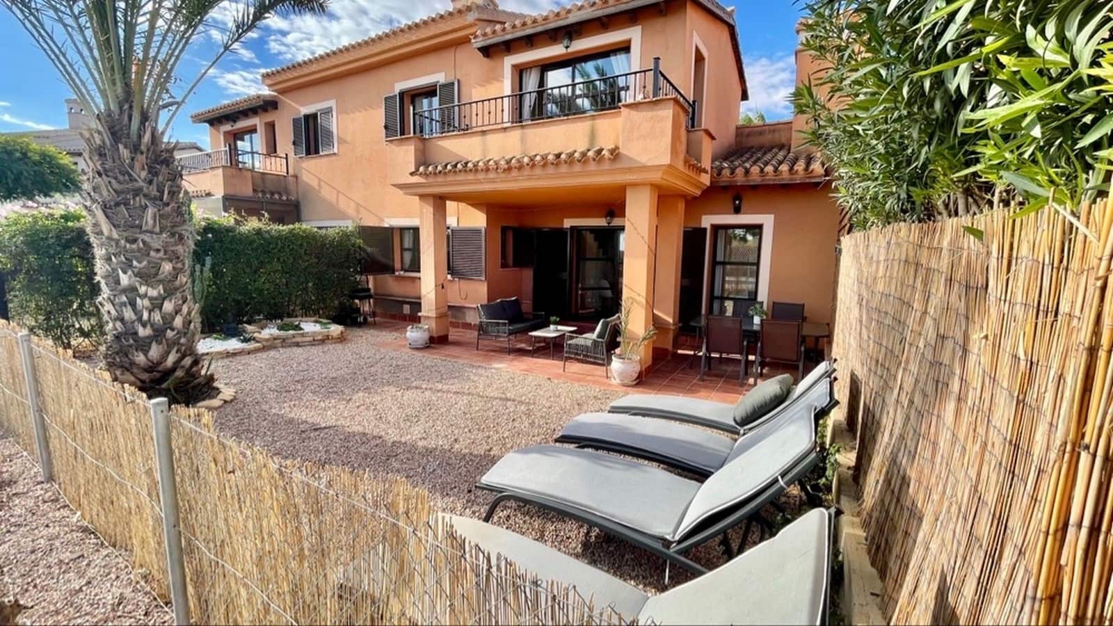 3 bedroom Semi-detached Villa for sale in Hacienda del Alamo with pool garage - € 209,000 (Ref: 9402751)