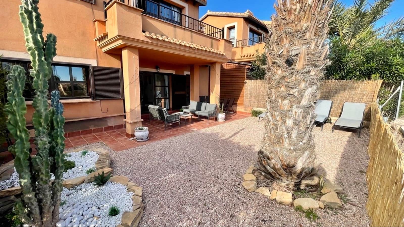 3 bedroom Semi-detached Villa for sale in Hacienda del Alamo with pool garage - € 209,000 (Ref: 9402751)