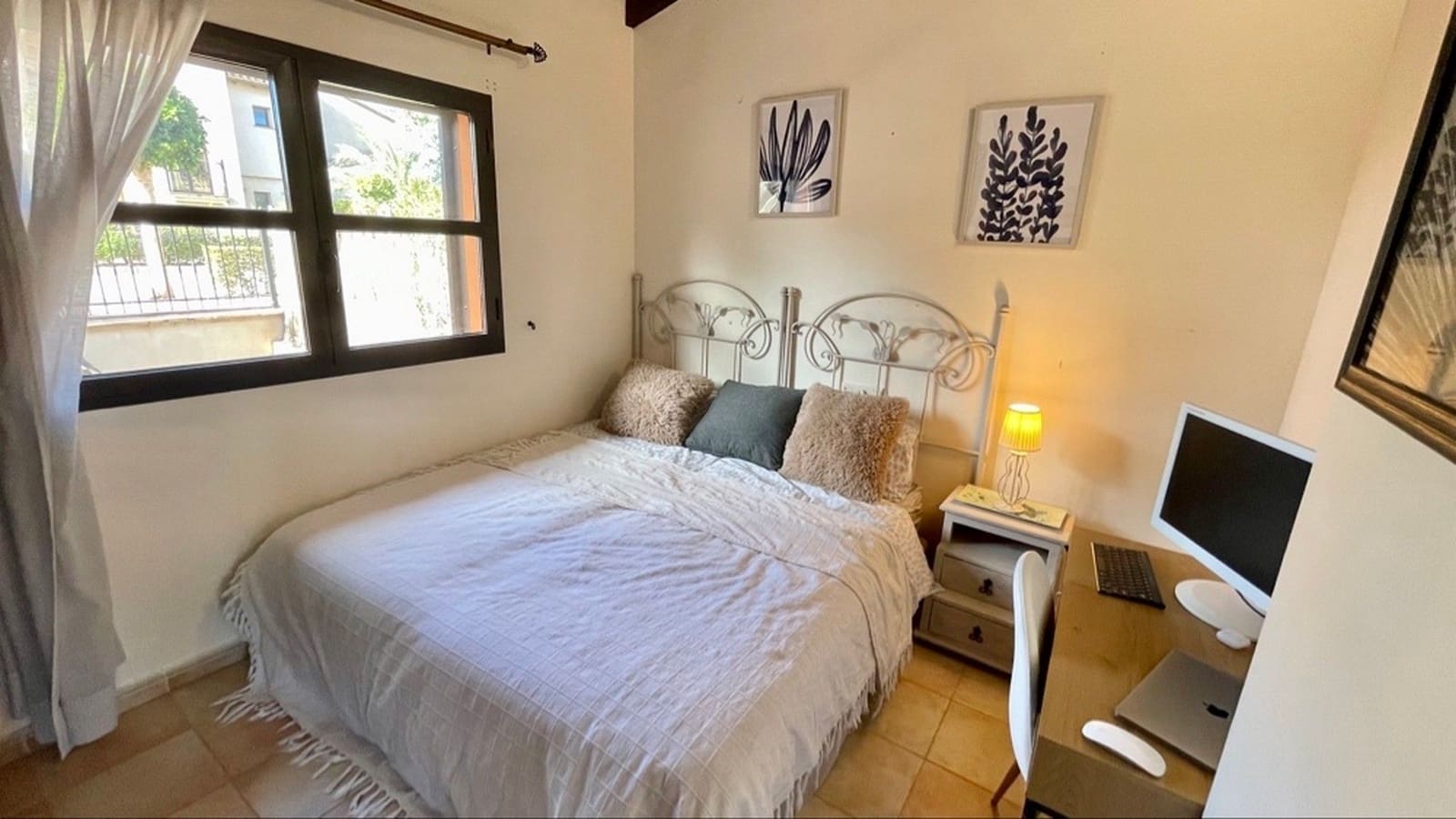 3 bedroom Semi-detached Villa for sale in Hacienda del Alamo with pool garage - € 209,000 (Ref: 9402751)