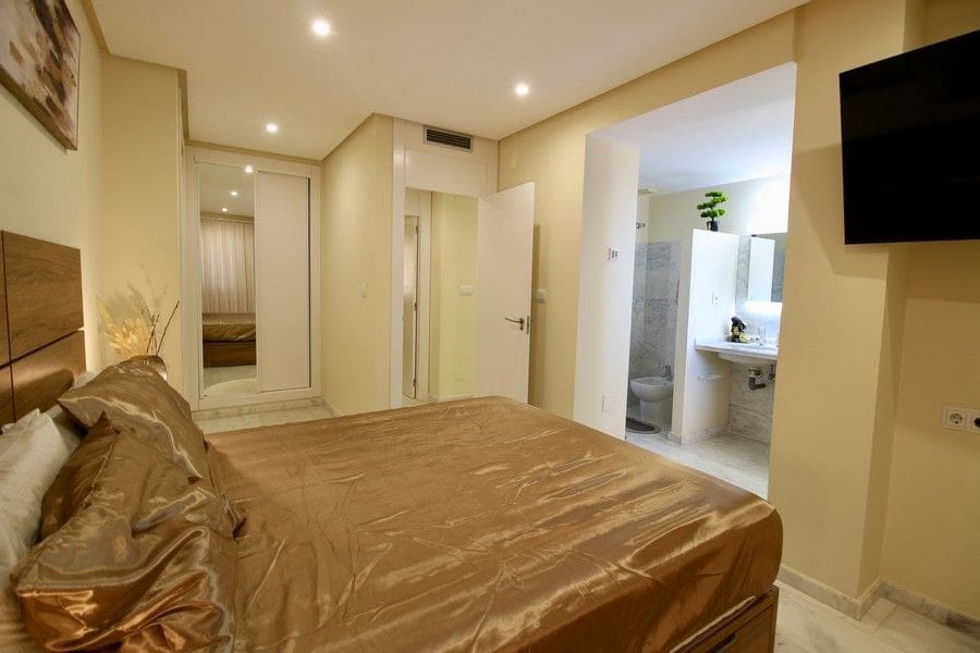 2 soveværelse Lejlighed til salg i Hacienda del Alamo med garage - € 179.900 (Ref: 9442012)