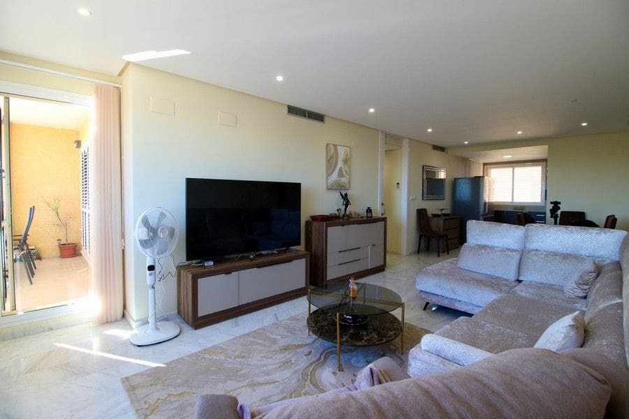 2 soveværelse Lejlighed til salg i Hacienda del Alamo med garage - € 179.900 (Ref: 9442012)