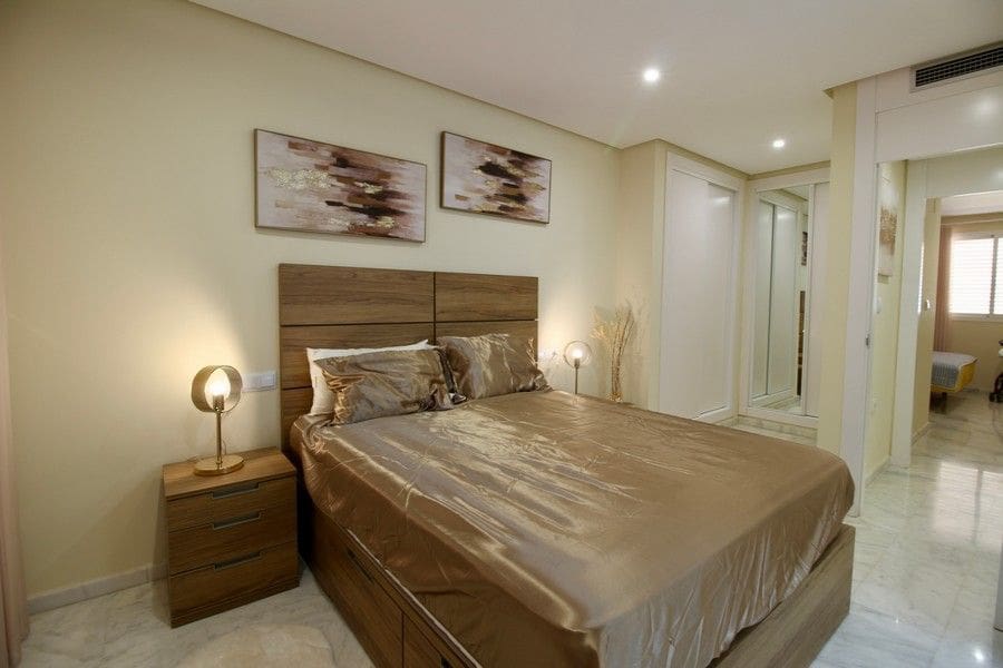 2 soveværelse Lejlighed til salg i Hacienda del Alamo med garage - € 179.900 (Ref: 9442012)