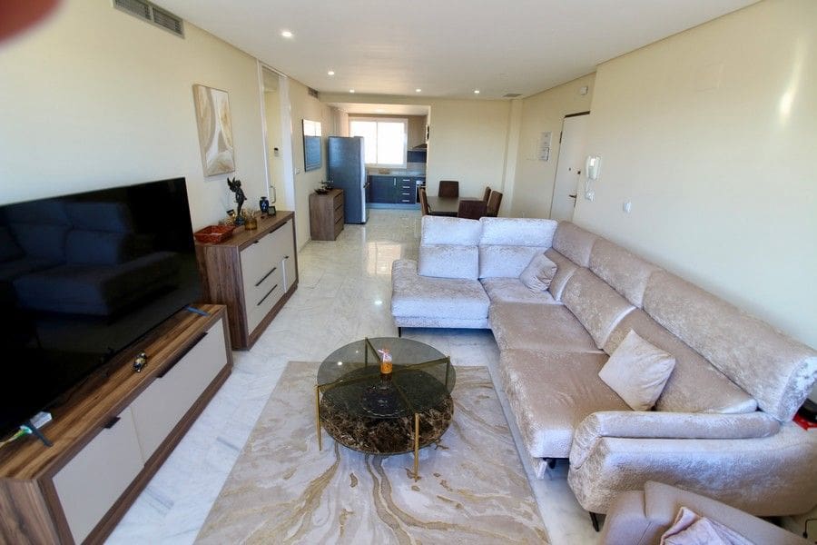 2 soveværelse Lejlighed til salg i Hacienda del Alamo med garage - € 179.900 (Ref: 9442012)