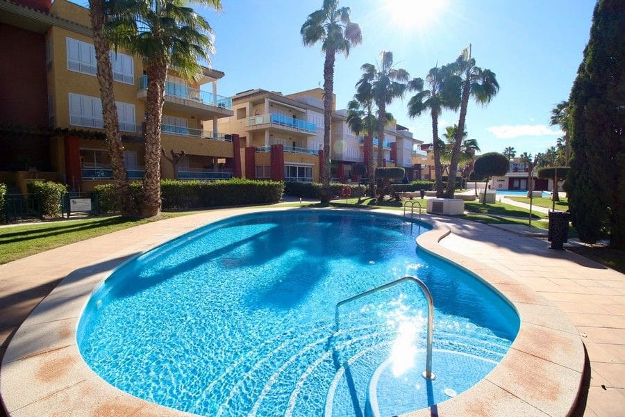 2 soveværelse Lejlighed til salg i Hacienda del Alamo med garage - € 179.900 (Ref: 9442012)