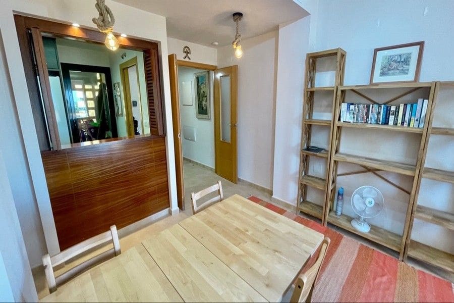 2 soveværelse Lejlighed til salg i Hacienda del Alamo med garage - € 145.500 (Ref: 9447035)