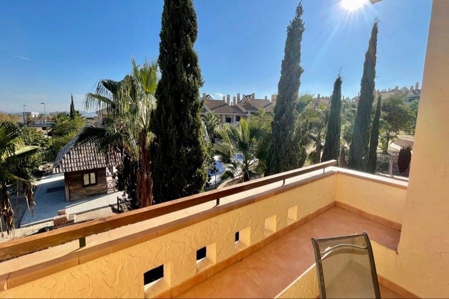 2 soveværelse Lejlighed til salg i Hacienda del Alamo med garage - € 145.500 (Ref: 9447035)