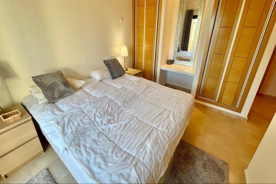 2 soveværelse Lejlighed til salg i Hacienda del Alamo med garage - € 145.500 (Ref: 9447035)