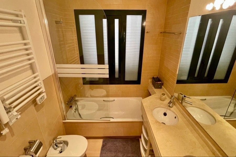 2 soveværelse Lejlighed til salg i Hacienda del Alamo med garage - € 145.500 (Ref: 9447035)