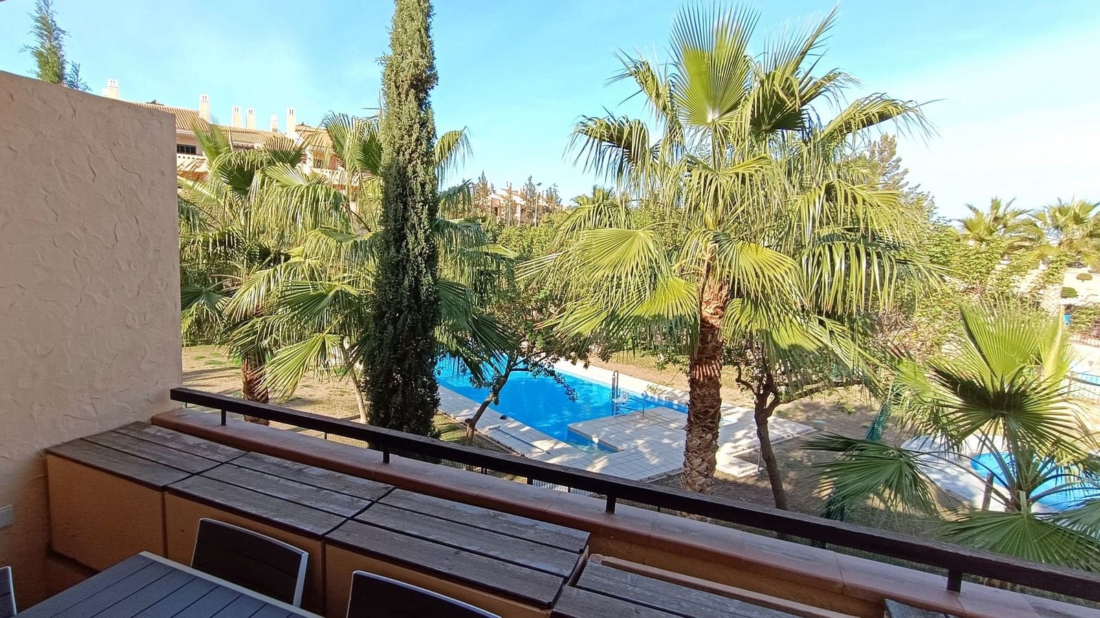 2 bedroom Apartment for sale in Hacienda del Alamo with pool garage - € 140,000 (Ref: 9450674)