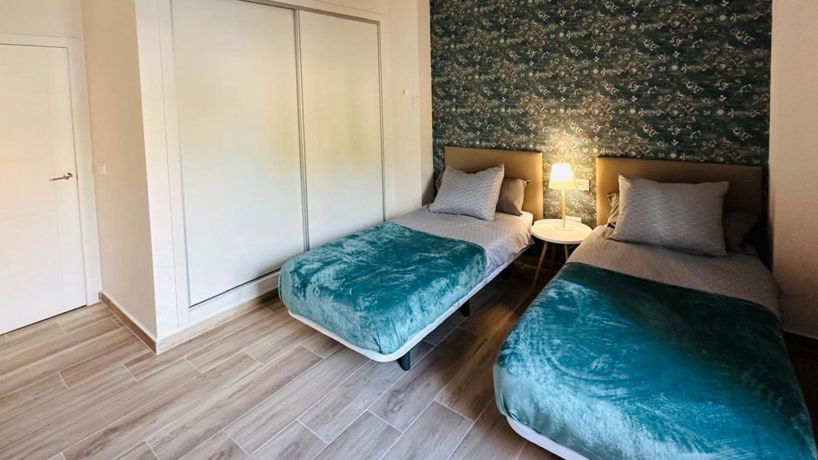 3 bedroom Apartment for sale in Fuente Alamo de Murcia with pool garage - € 199,900 (Ref: 9488056)