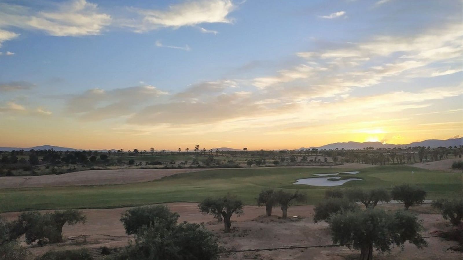 2 bedroom Apartment for sale in Hacienda del Alamo with pool garage - € 147,500 (Ref: 9510228)