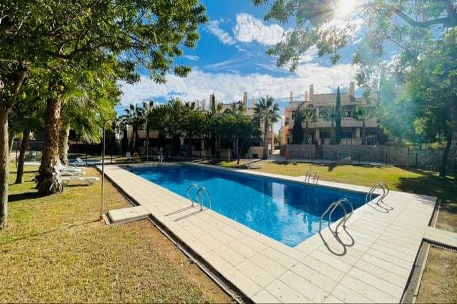 2 bedroom Apartment for sale in Hacienda del Alamo with garage - € 159,950 (Ref: 9511176)
