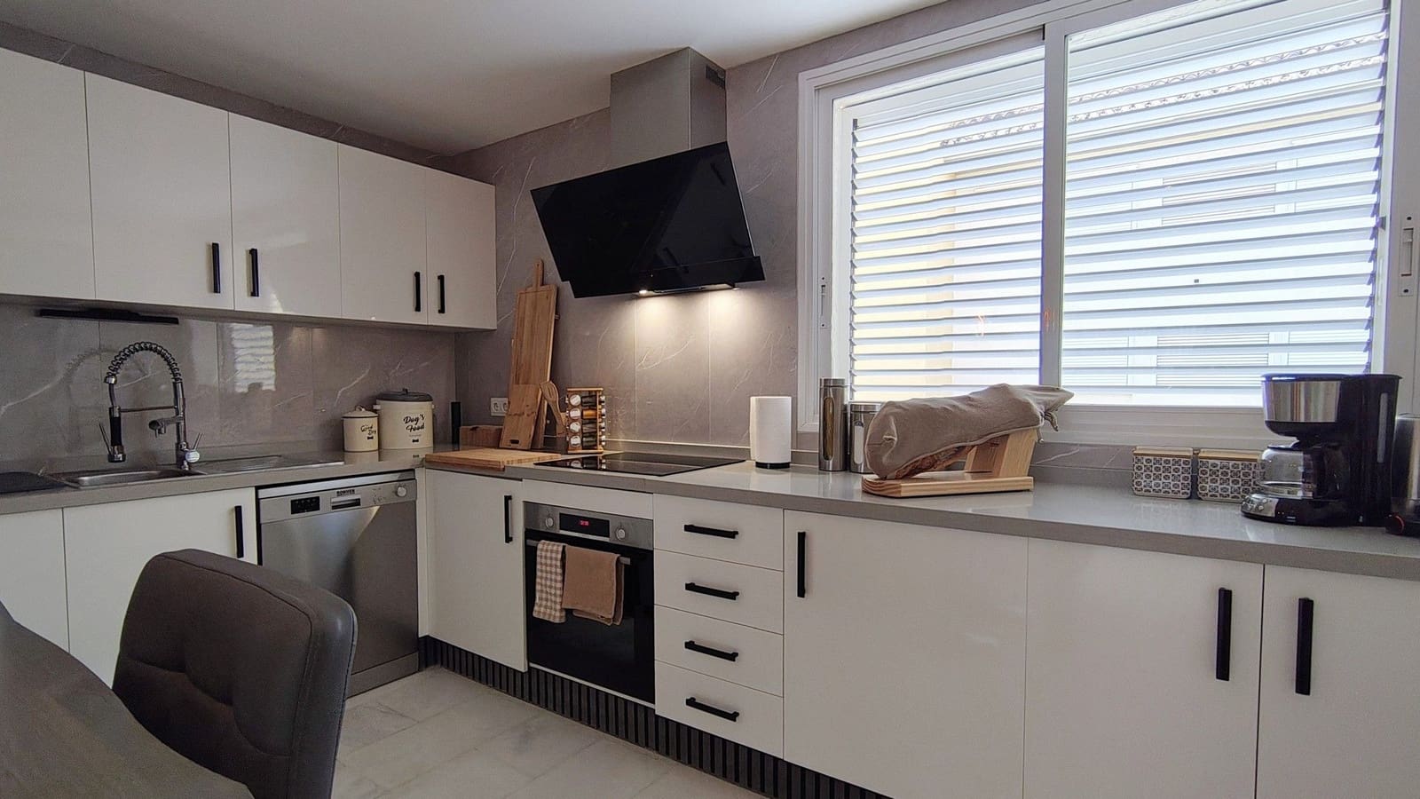 2 chambre Appartement à vendre à Hacienda del Alamo avec garage - 199 900 € (Ref: 9528180)