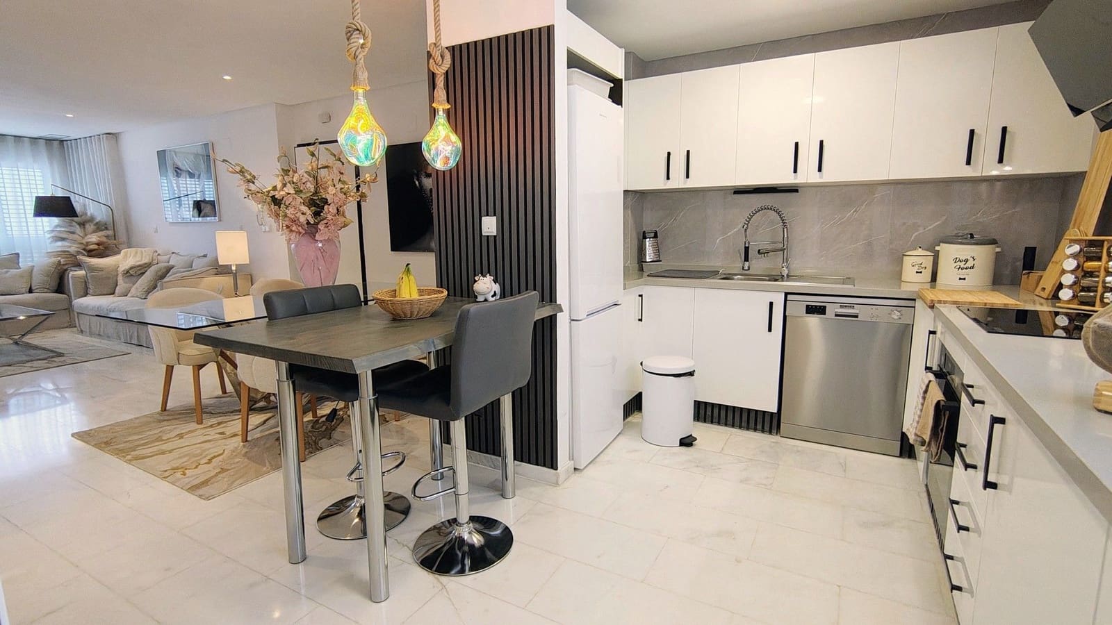 2 bedroom Apartment for sale in Hacienda del Alamo with garage - € 199,900 (Ref: 9528180)