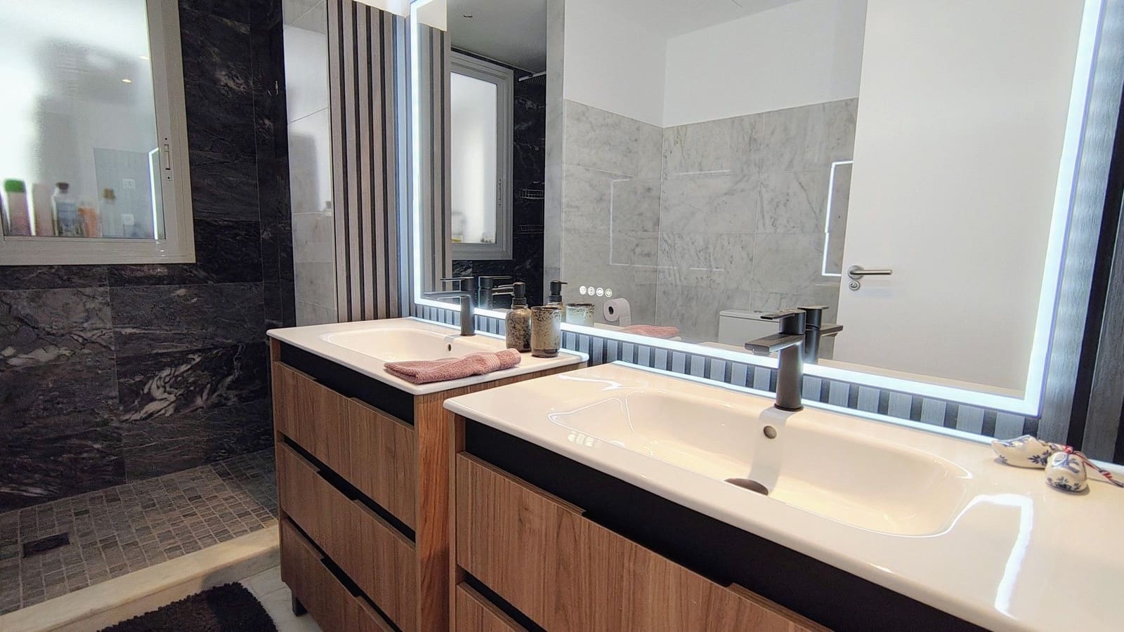 2 bedroom Apartment for sale in Hacienda del Alamo with garage - € 199,900 (Ref: 9528180)