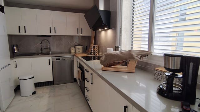 2 Zimmer Apartment zu verkaufen in Hacienda del Alamo, Fuente Alamo de Murcia mit Garage - 199.900 € (Ref: 9528180)