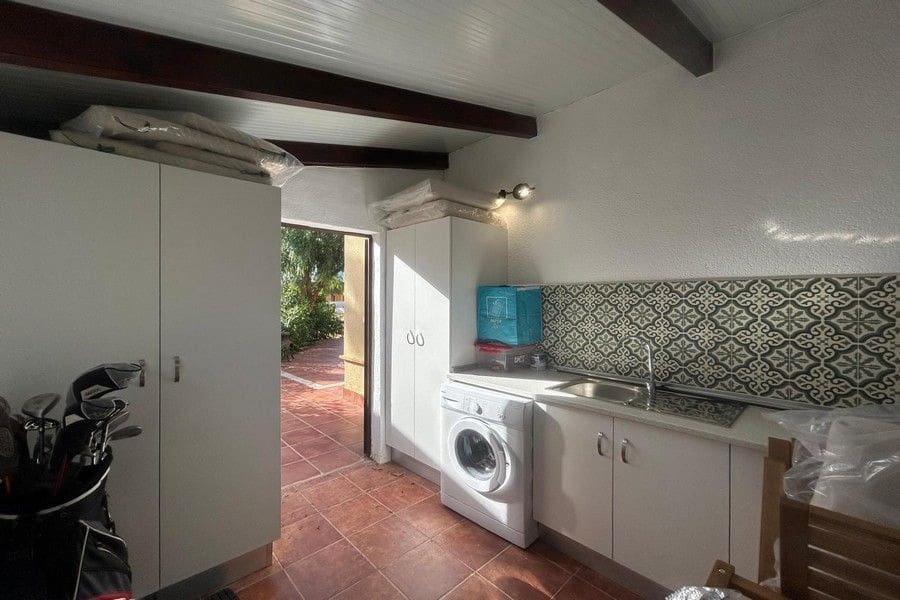 1 bedroom Villa for sale in Fuente Alamo de Murcia with pool garage - € 159,000 (Ref: 9549922)