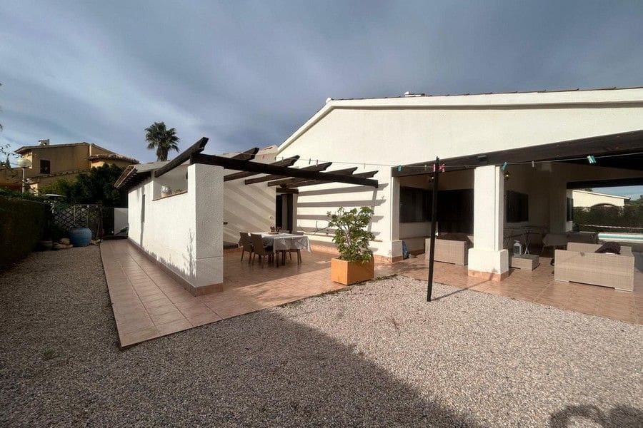 3 sovrum Villa till salu i Fuente Alamo de Murcia med pool garage - 395 000 € (Ref: 9559837)
