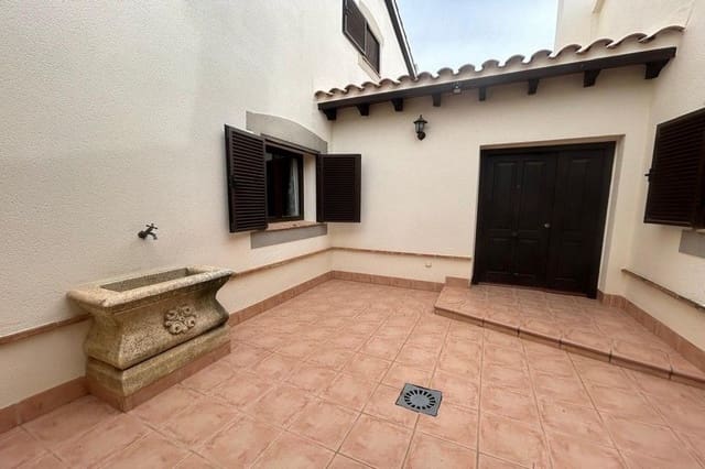 3 quarto Moradia para venda em Fuente Alamo de Murcia com piscina garagem - 395 000 € (Ref: 9559837)