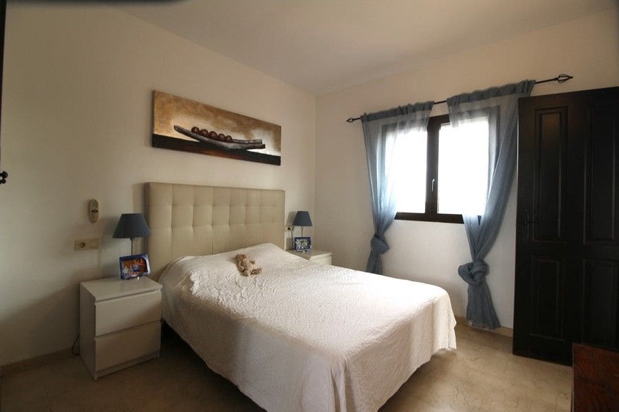 3 soveværelse Semi-Rækkehus til salg i Fuente Alamo de Murcia med swimmingpool garage - € 249.000 (Ref: 9563748)