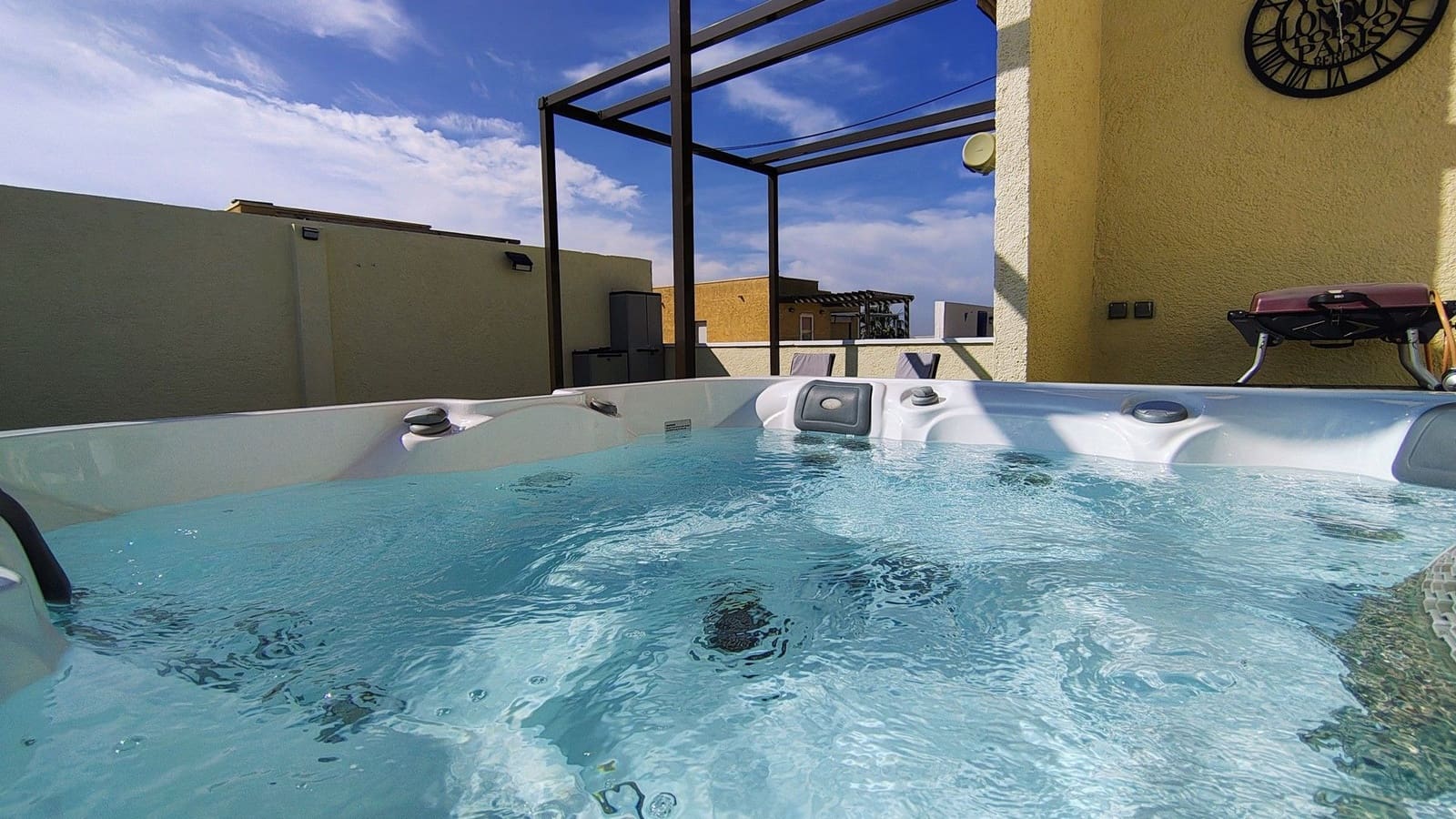 2 soveværelse Lejlighed til salg i Hacienda del Alamo med swimmingpool garage - € 209.000 (Ref: 9643491)