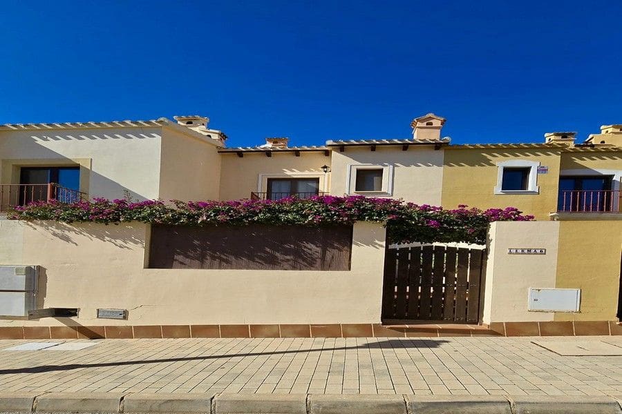 3 sypialnia Dom na sprzedaż w Fuente Alamo de Murcia z basenem garażem - 197 000 € (Ref: 9688577)