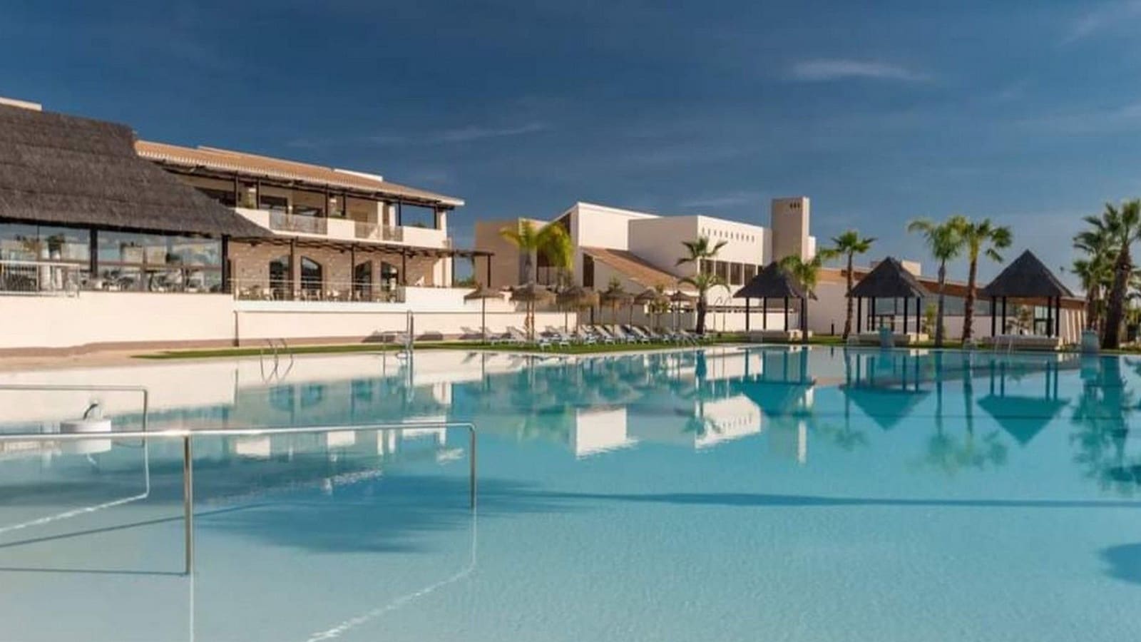 2 bedroom Apartment for sale in Hacienda del Alamo with pool garage - € 152,000 (Ref: 9688741)