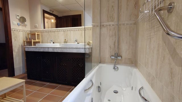 2 bedroom Apartment for sale in Hacienda del Alamo, Fuente Alamo de Murcia with pool garage - € 164,500 (Ref: 9715614)