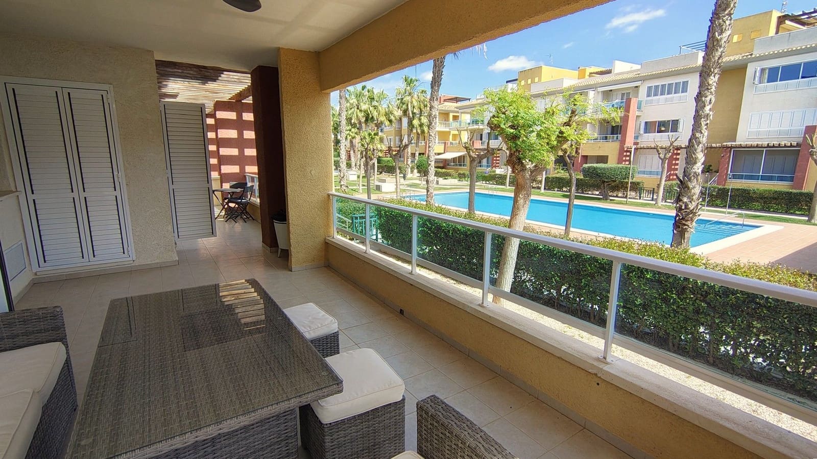 3 bedroom Apartment for sale in Hacienda del Alamo with garage - € 219,900 (Ref: 9731471)